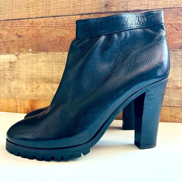 Chloé p Ankle Leather Heeled Booties - Picture 1 of 9